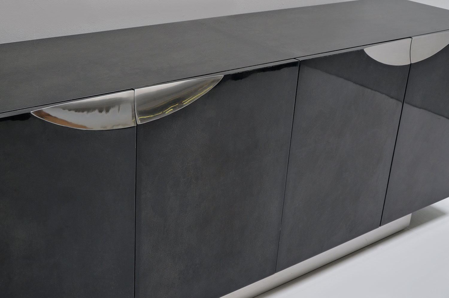 Sliver Sideboard - Stainless 2